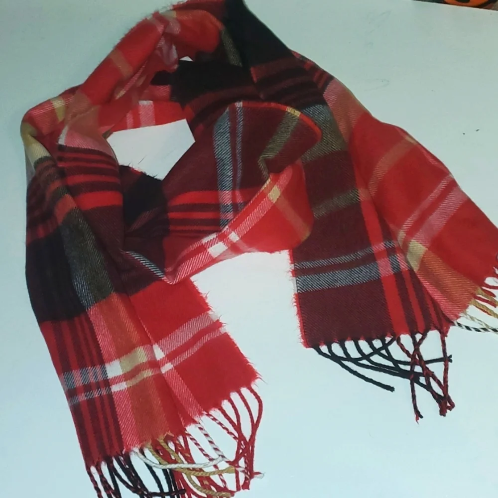Unisex cashmere red & grey plaid winter scarf
